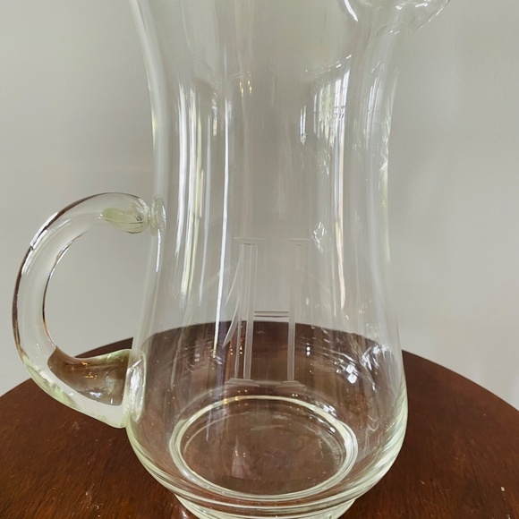 Vintage Clear glass pitcher with an etched “H” Monogram, Vintage Glass Pitcher - Picture 2 of 7